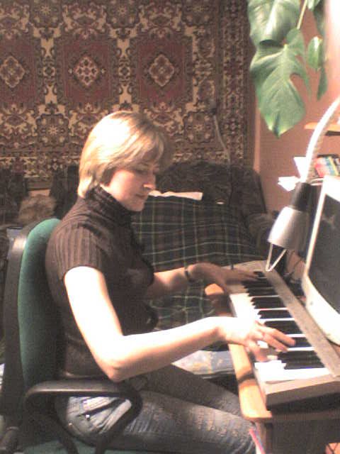 Юлия Алямовская