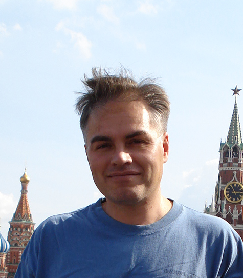 Денис Макаров