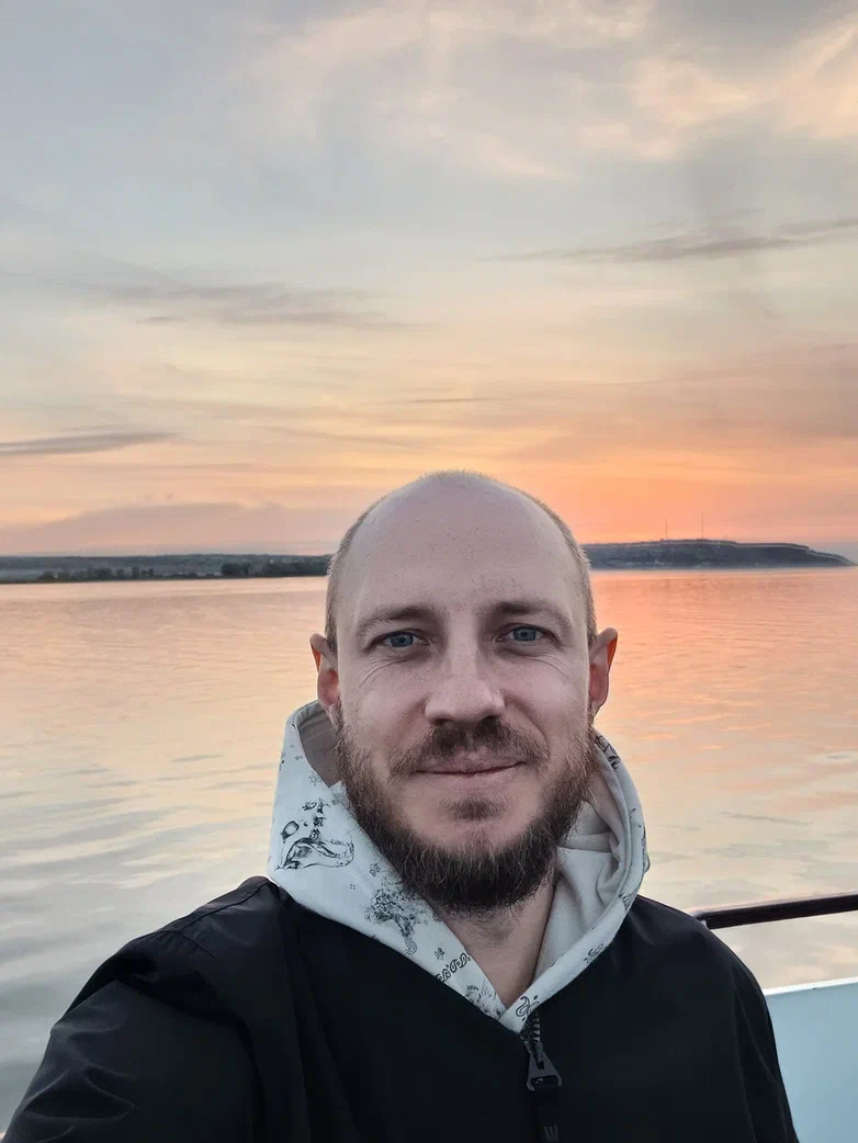 Дмитрий Папин