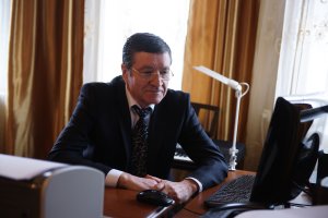Виктор Груценко