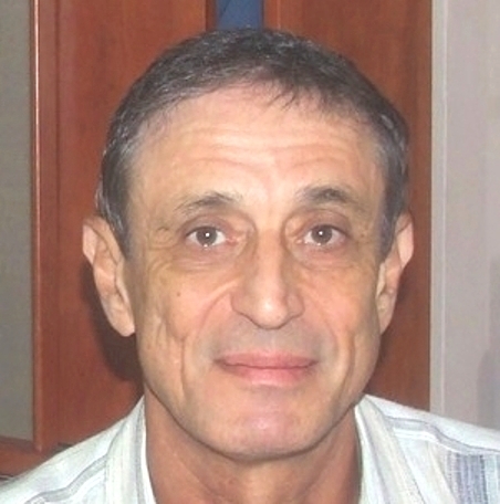 Борис Рубежов