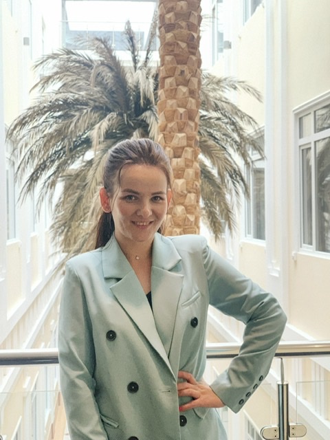 Алена Конова