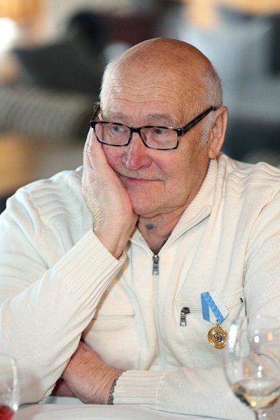 Виктор Коноплёв