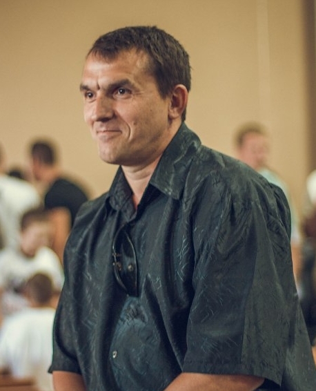 Василий Гапонов