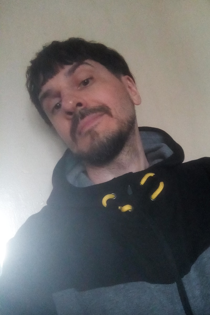 Леонард Зиновьев