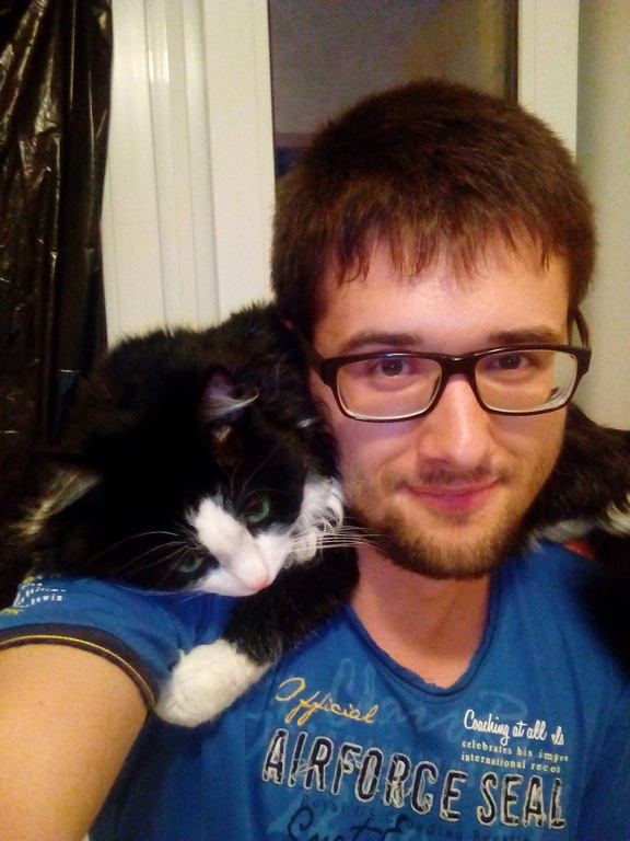 Евгений Бучий