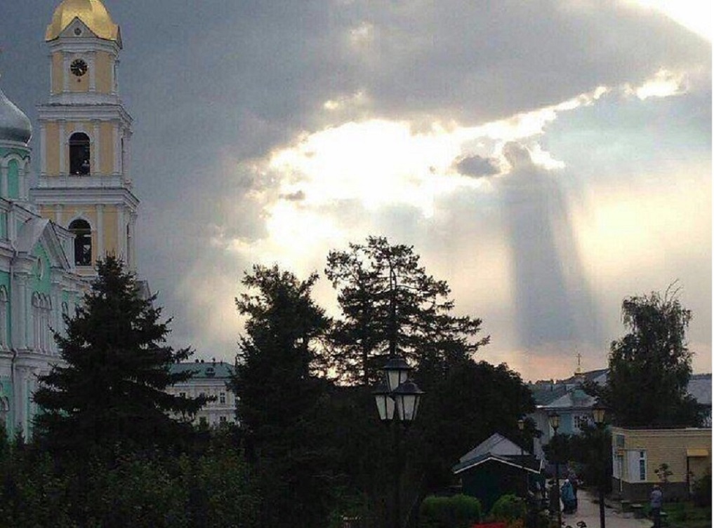 Хеллен Лайт