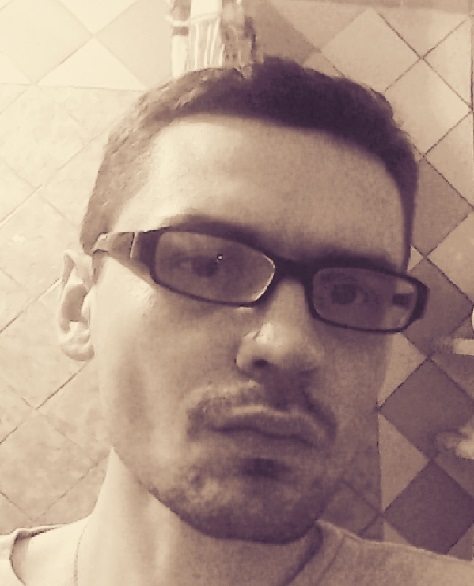 Денис Гущин