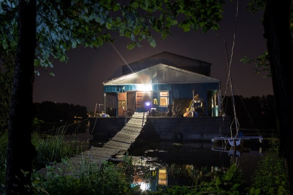 Смотритель Дебаркадера