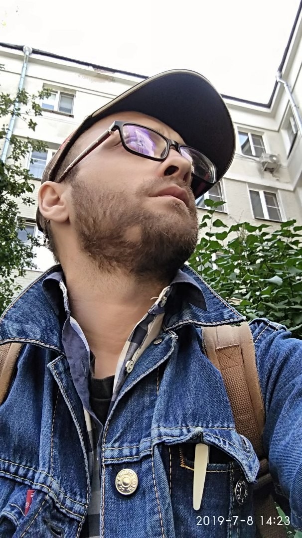 Емельянов Юрий