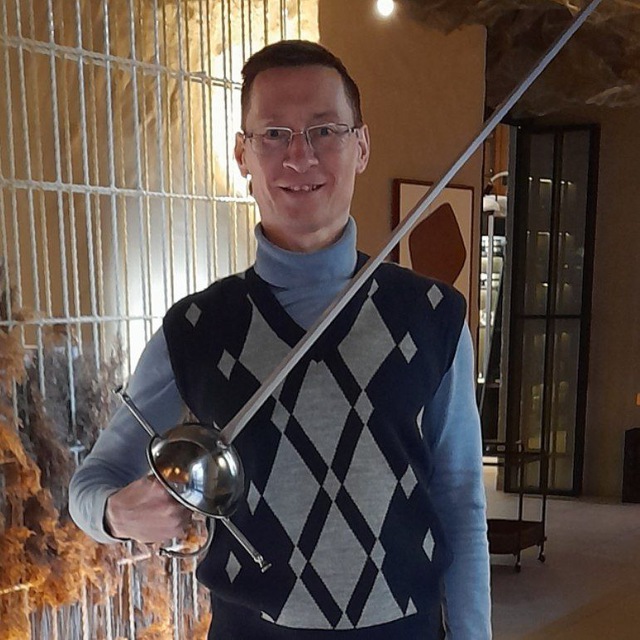 Евгений Зернов