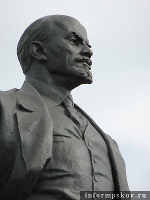 От перемены мест или Сказ о памятнике В. И. Ленину