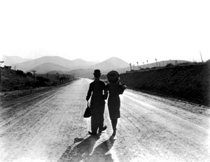 ����� ������, ������ - In A Word - Chaplin