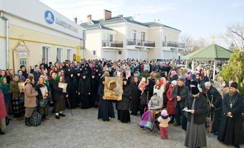 Рецензия на статью об идеальной Монархии