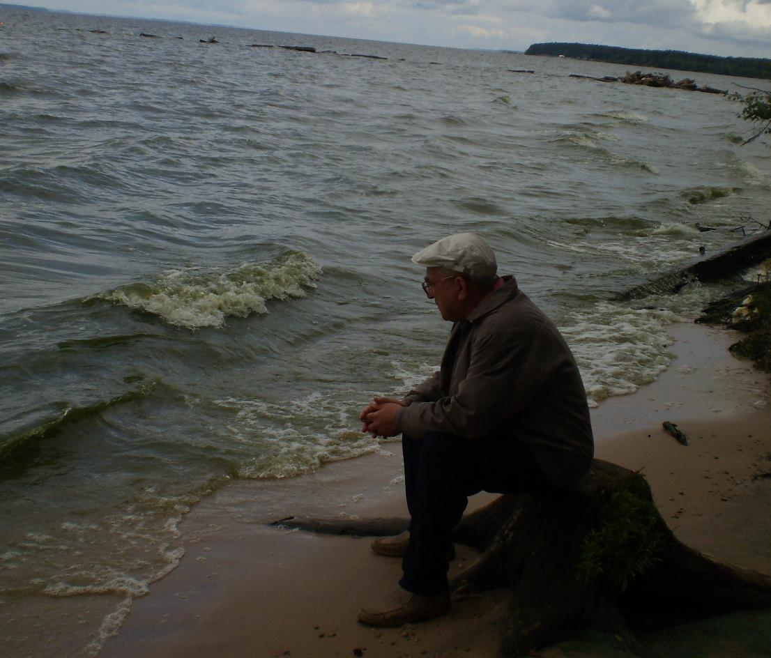 Александр Ляхов