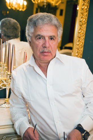 Лев Клиот