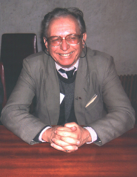 Евгений Бузни