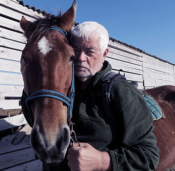 Анатолий Головков