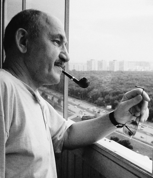 Роберт Папикьян