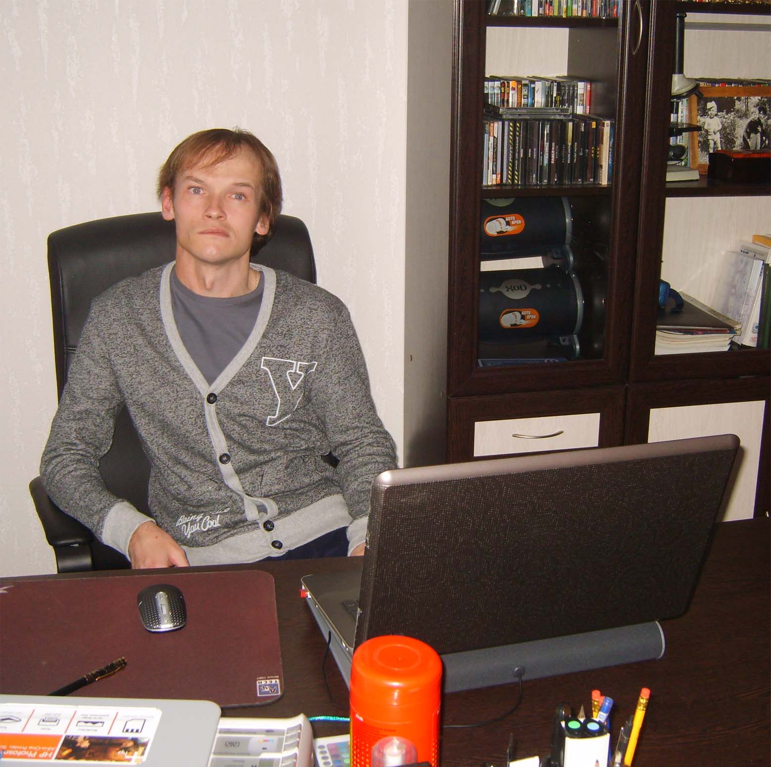 Андрей Савельев