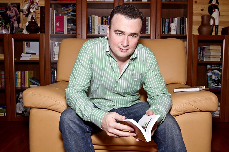 Станислав Смелянский