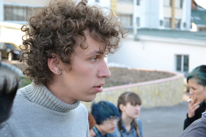 Женя Бычков