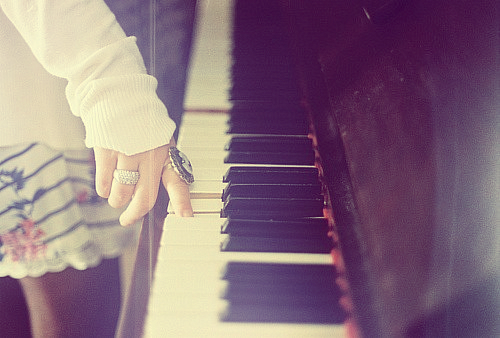 А теперь мне пора уходить